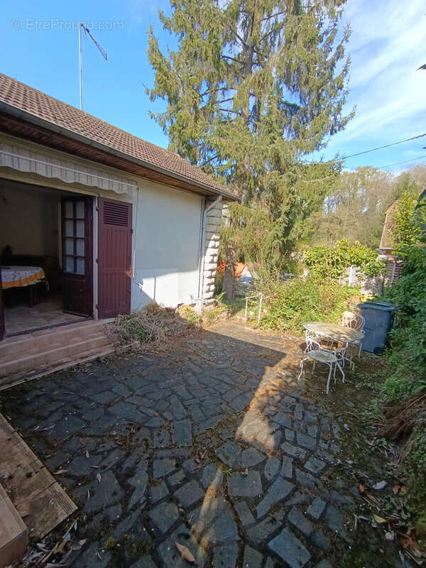 Maison à BURES-SUR-YVETTE