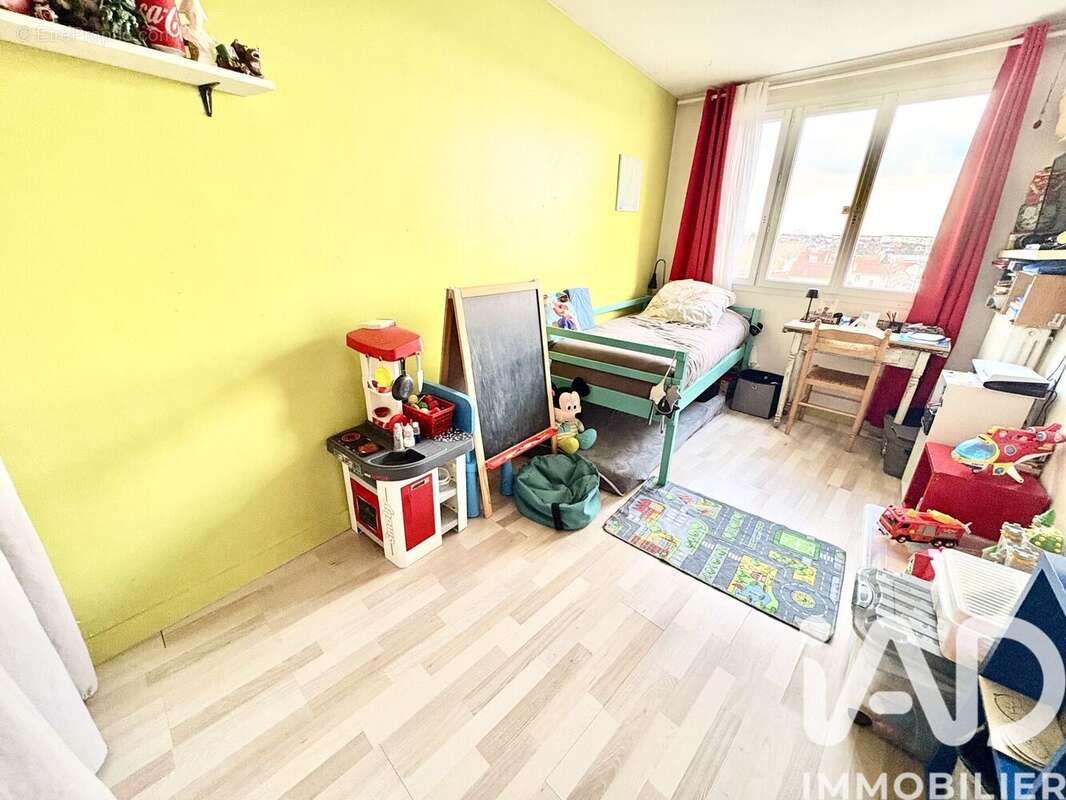 Appartement 64 m² à Sartrouville  - photo 8