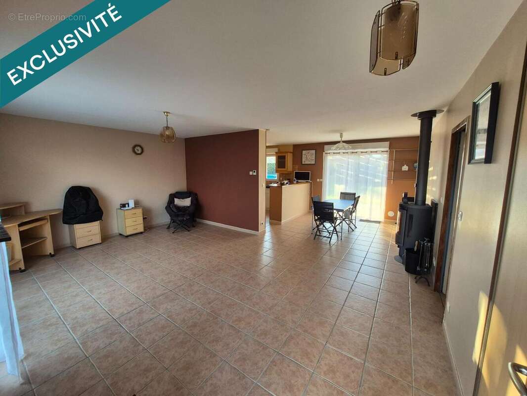 Photo 6 - Maison à QUINCAY