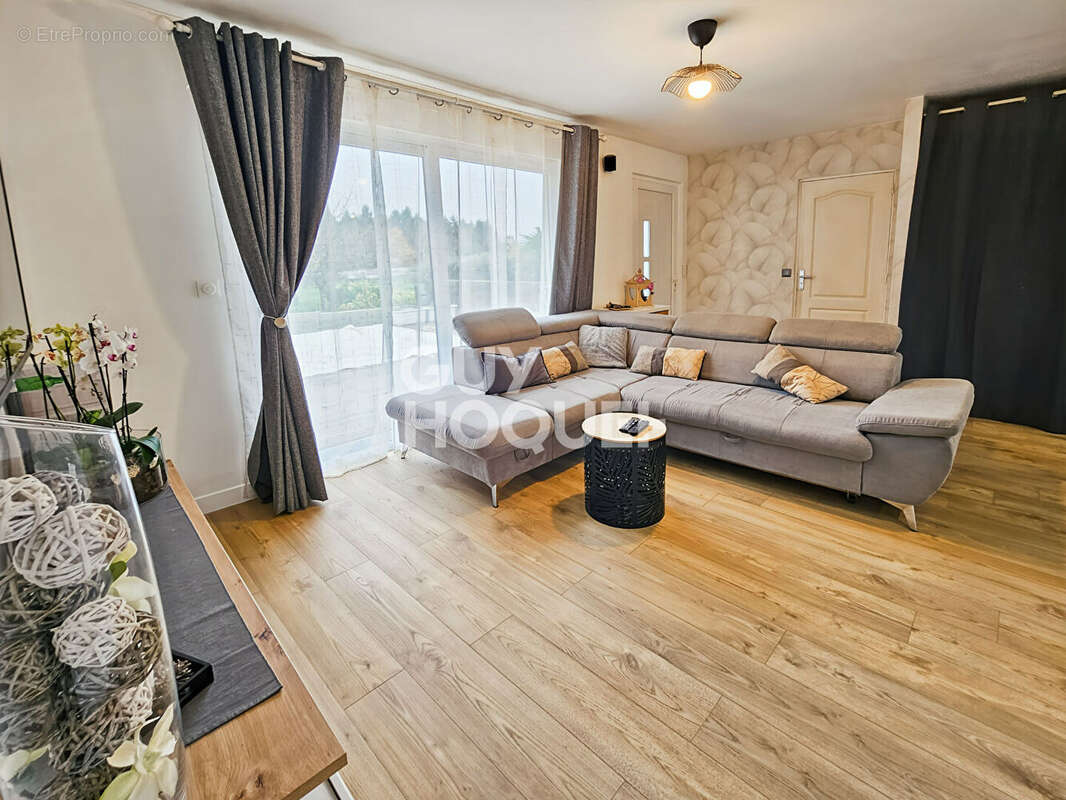 Maison à ROZAY-EN-BRIE