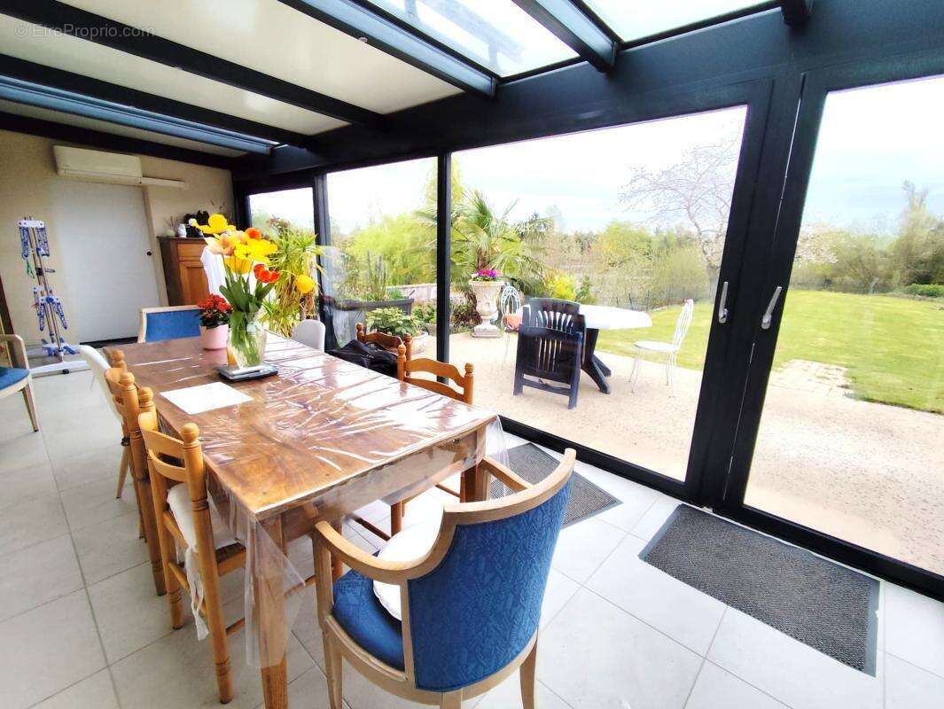 Maison à COURVILLE-SUR-EURE