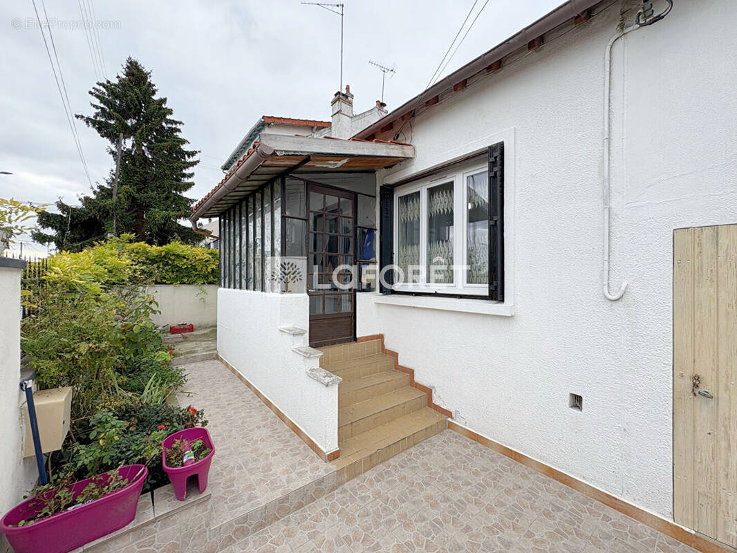 Maison à SAVIGNY-SUR-ORGE