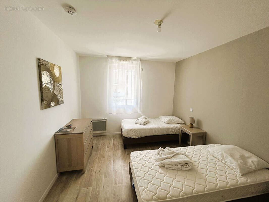 Bel appartement 2 pièces, terrasse parking dans résidence sénioriale au Mas Vermeil - photo 10