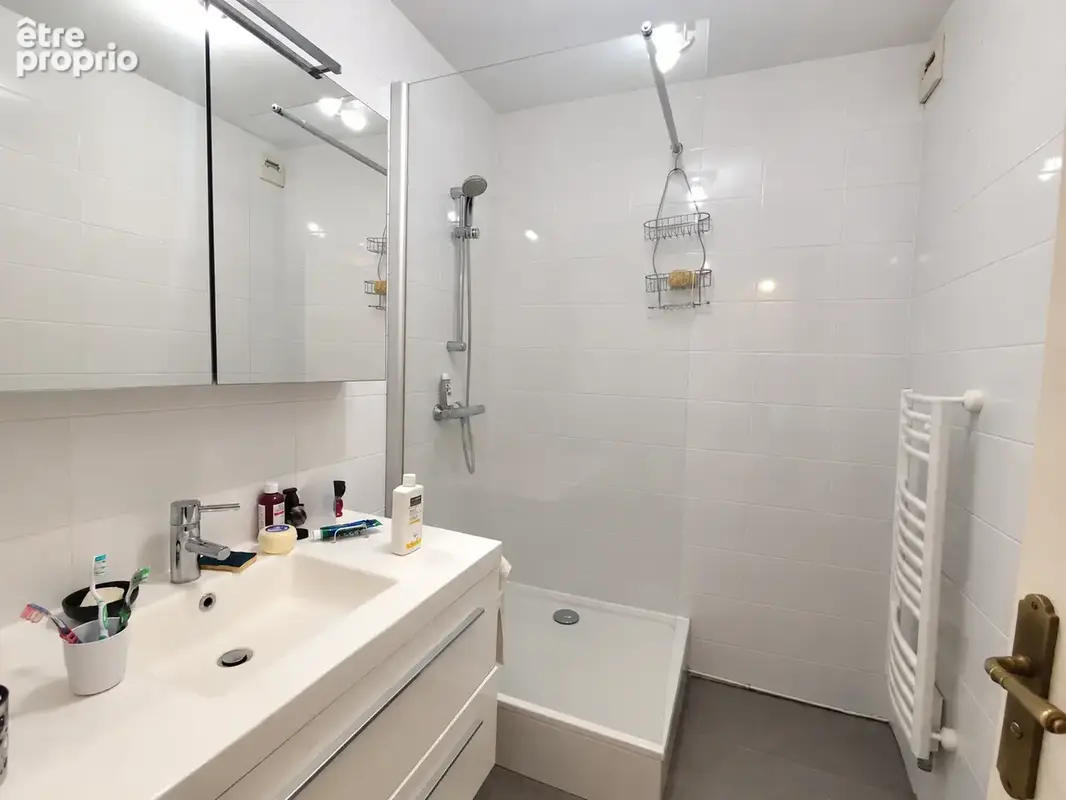 Appartement T3 avec caves et parking - photo 7