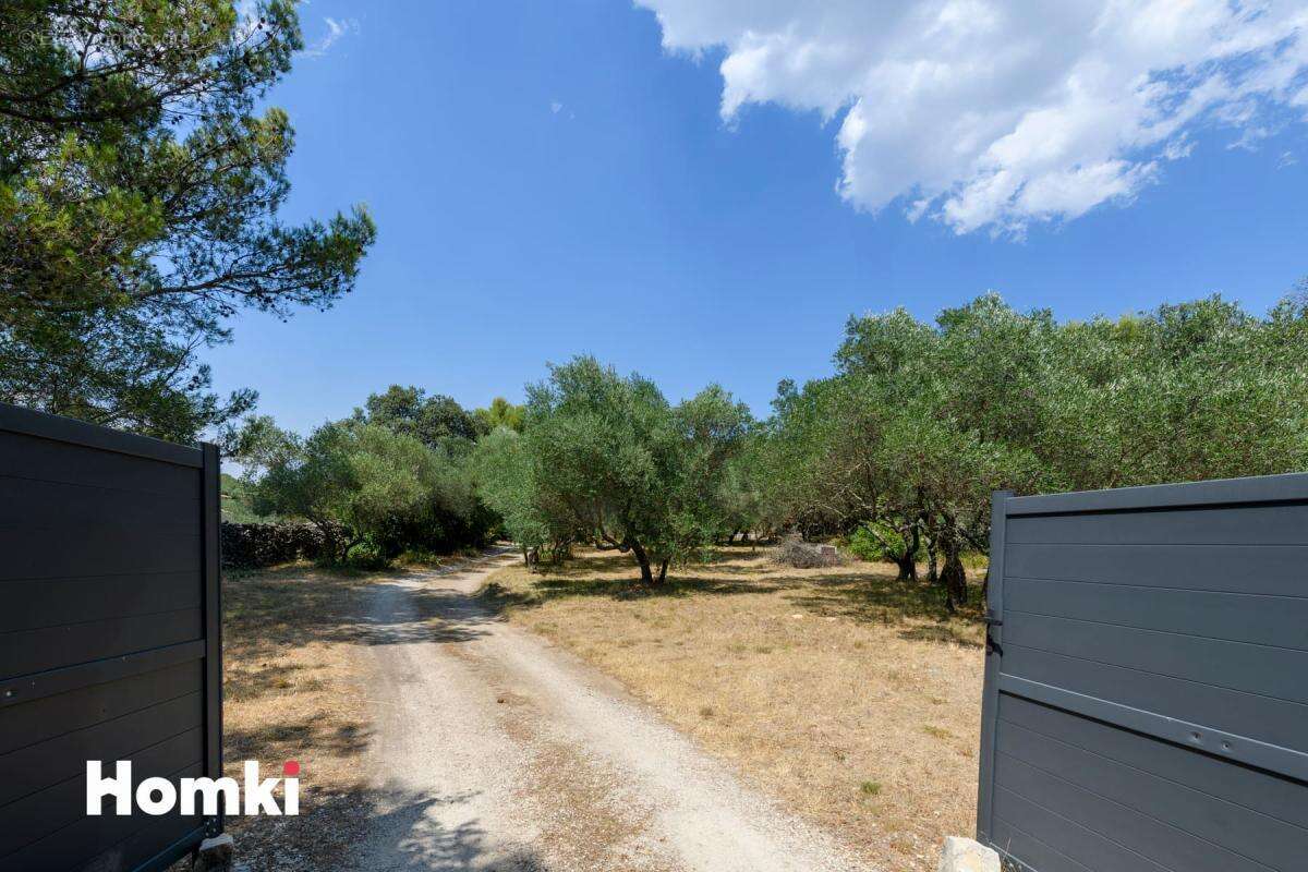 Villa familiale 5 Pièces secteur des 3 ponts - ancienne route d'Uzes - photo 2