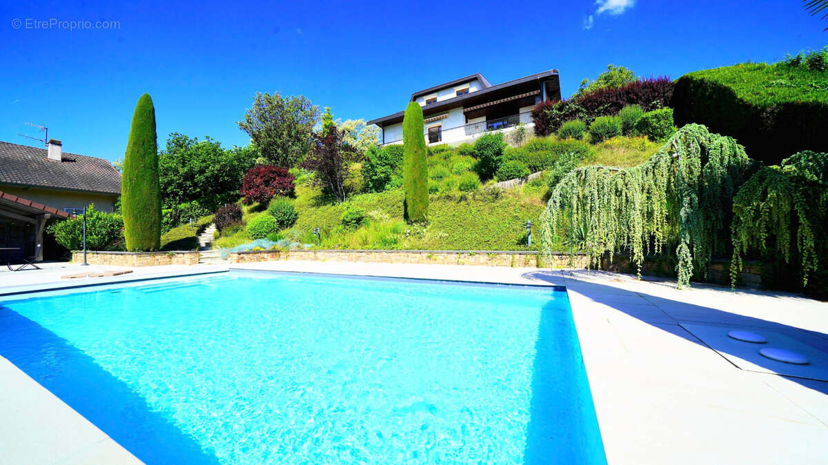 Maison à POISY