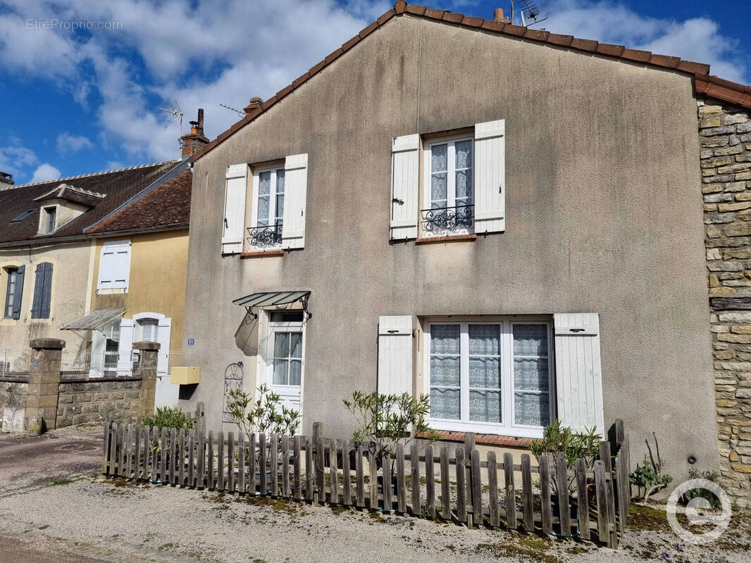Maison 5 pièces de 117m2 à Etaules avec dépendance - photo 20