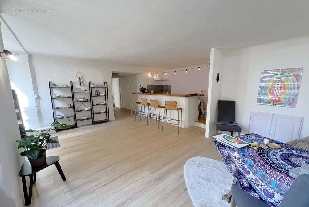 Appartement à MONTAUROUX