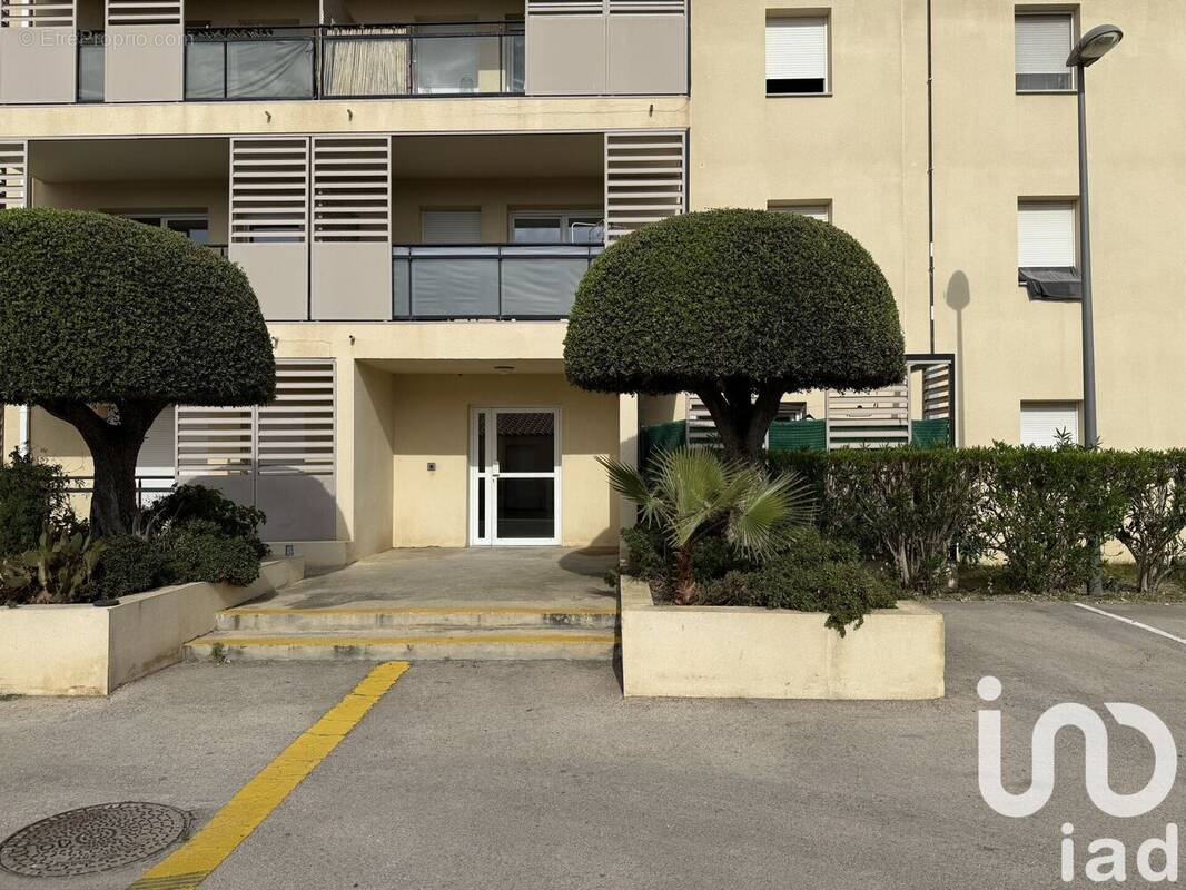 Photo 1 - Appartement à SAINT-LAURENT-DE-LA-SALANQUE