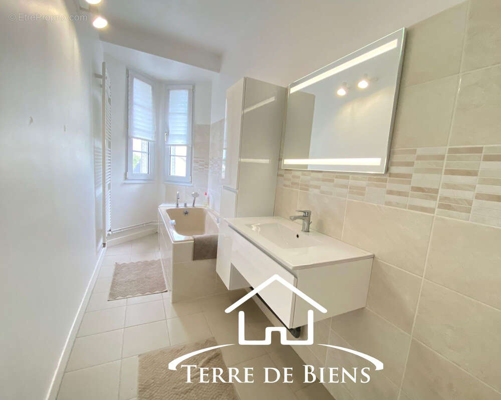 Maison de Maître, 8 Pièces   6 Chambres - 228 m2,  SOISSONS Première Couronne - photo 9