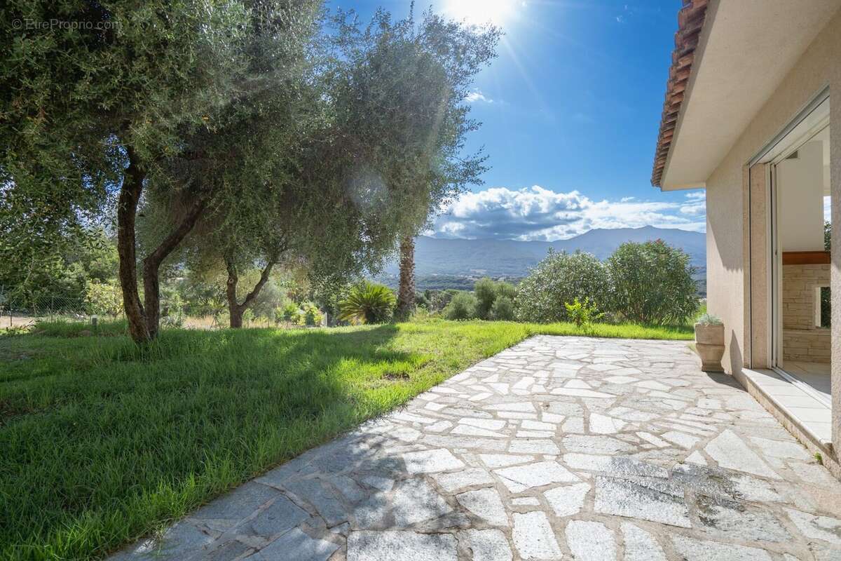 Maison à BASTELICACCIA