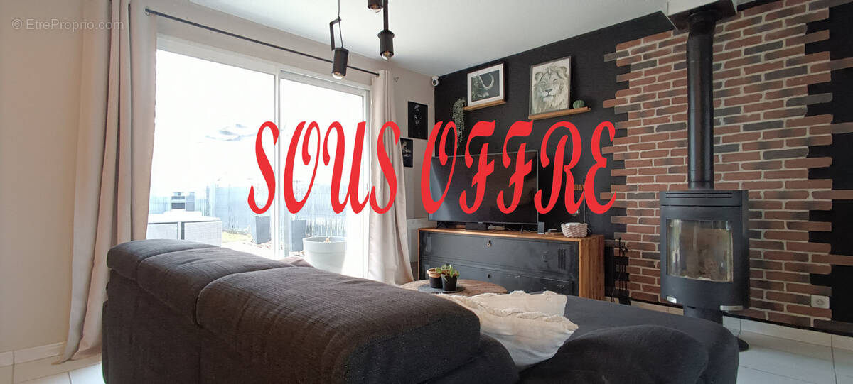 Maison à VILLERS-BRETONNEUX