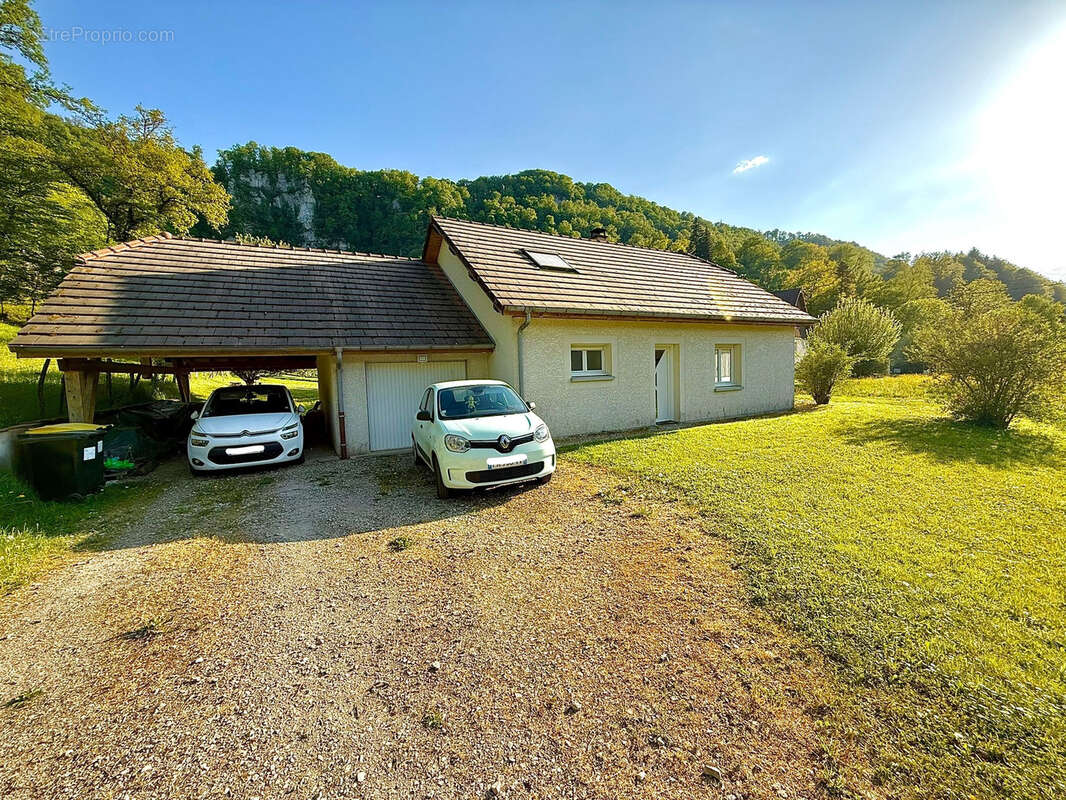 Maison à BAUME-LES-DAMES