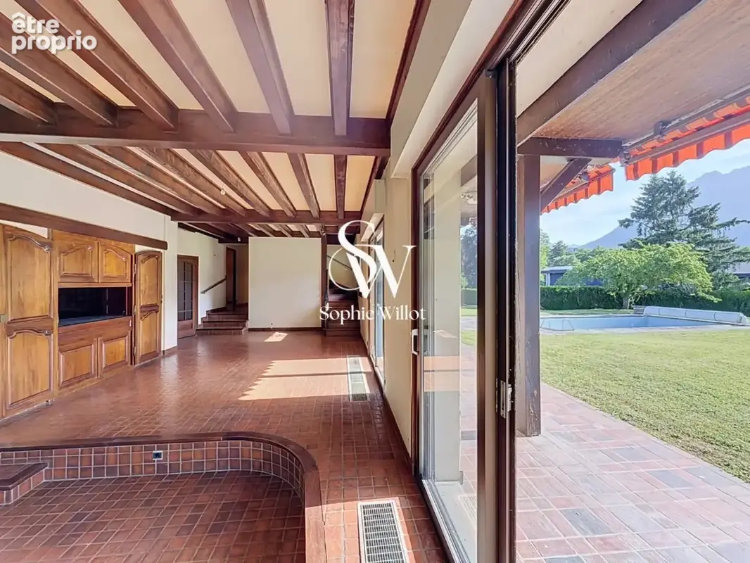 Maison de Famille à vendre 7 pièces - 200 m2 hab. (245 utiles) - plus de 2000m2 terrain prox. Lac - proche de ANNECY (74) - photo 6
