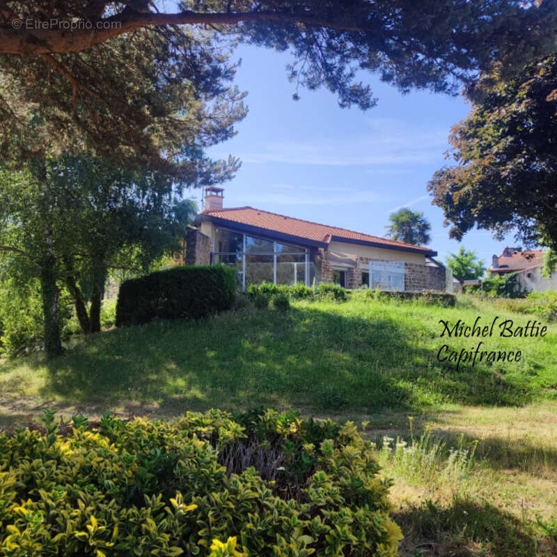 Maison à ROCHE-LA-MOLIERE