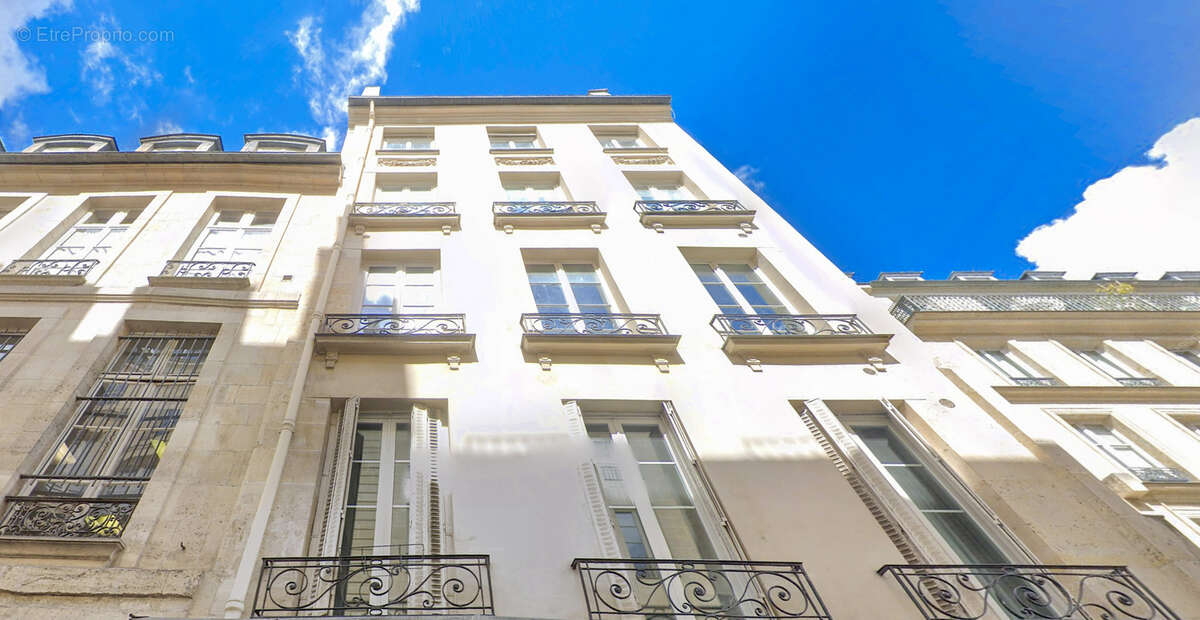 Appartement à PARIS-4E