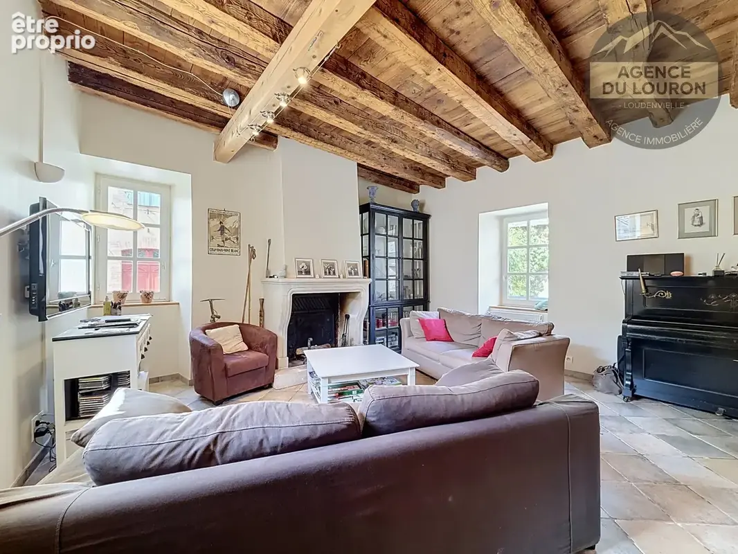 Maison, Gîte, & Dépendances à Avajan - photo 8