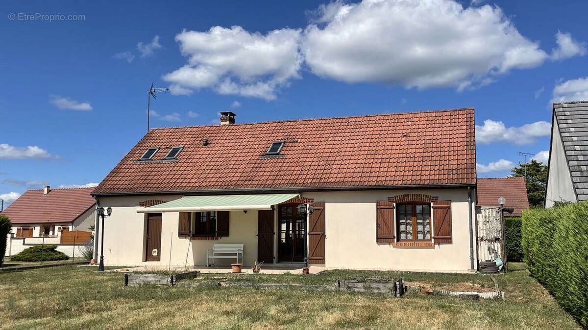 Maison de 6 pièces à Romorantin-lanthenay . - photo 14