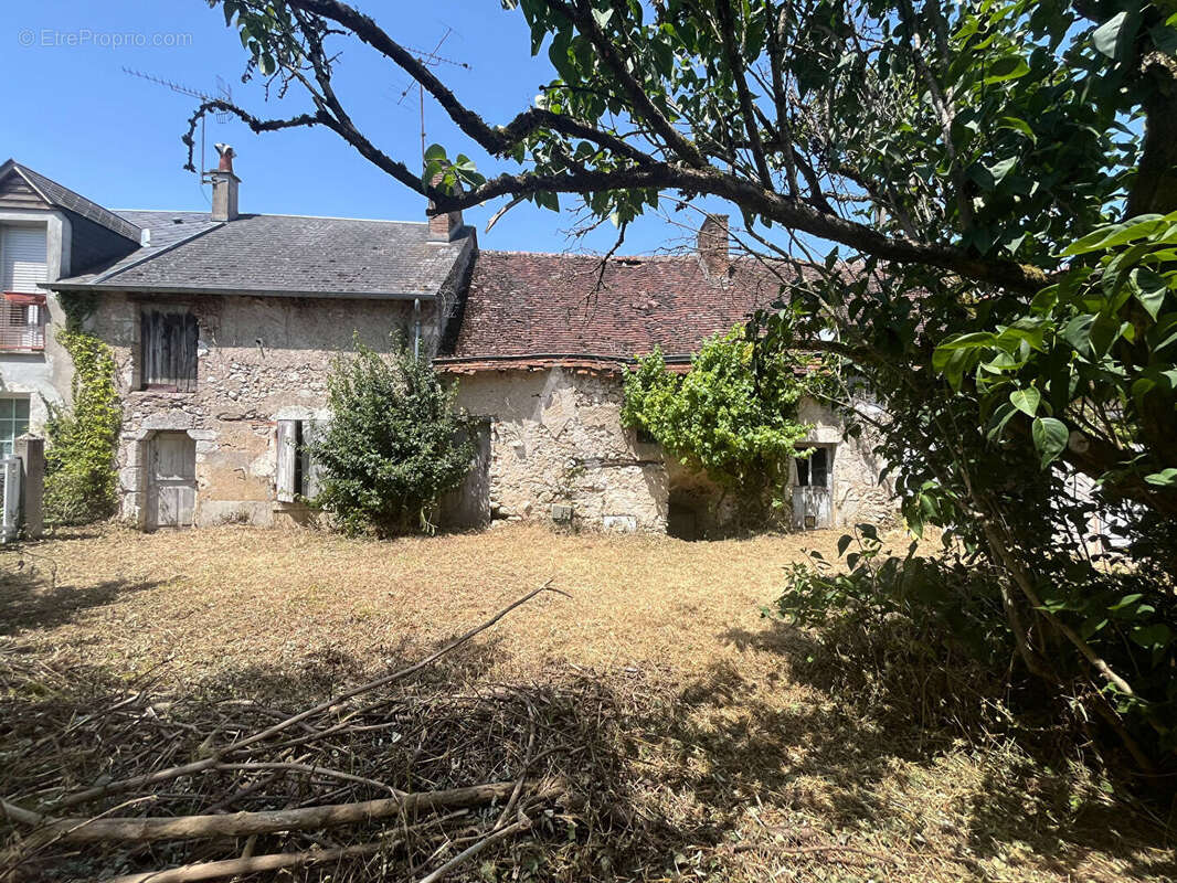 Maison à VINEUIL