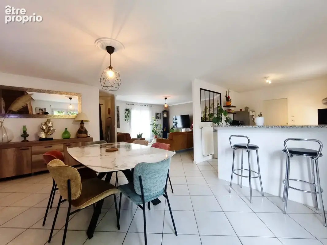 Maison 8 pièces 173 m² à vendre à Darvoy (45150) - photo 3