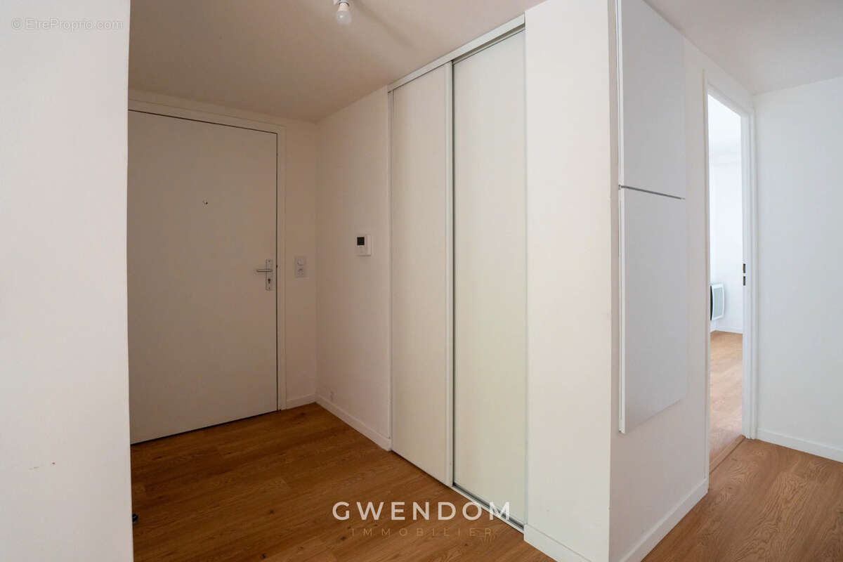 Appartement à TORCY