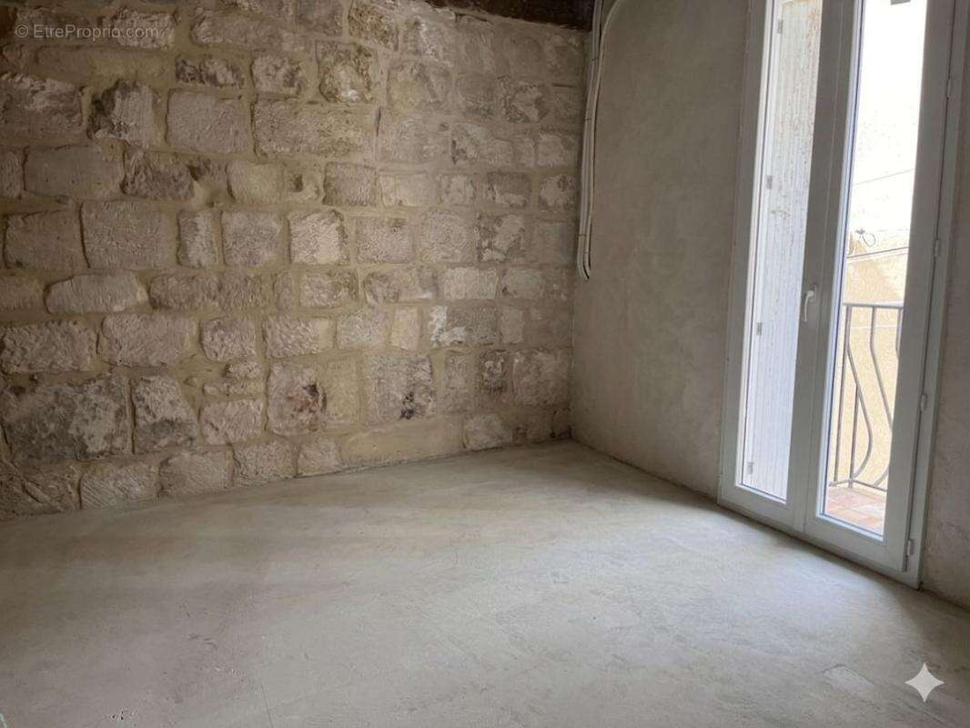 Maison à VILLEVEYRAC