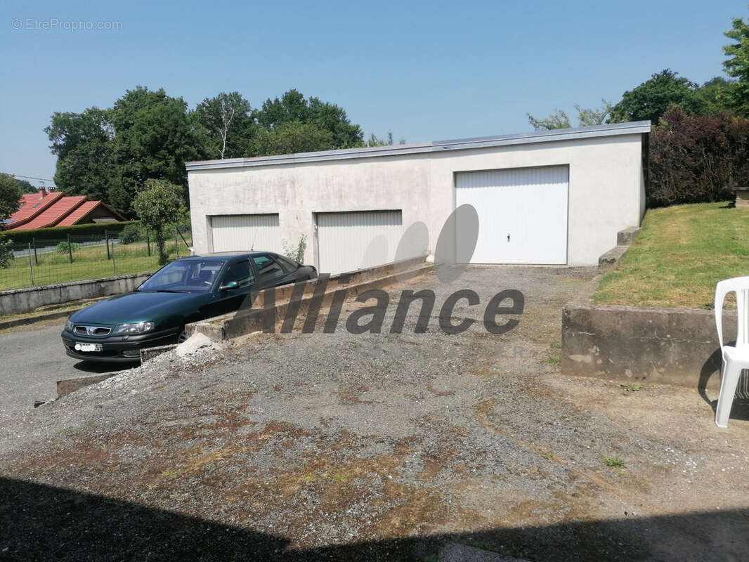 Maison à AILLEVILLERS-ET-LYAUMONT