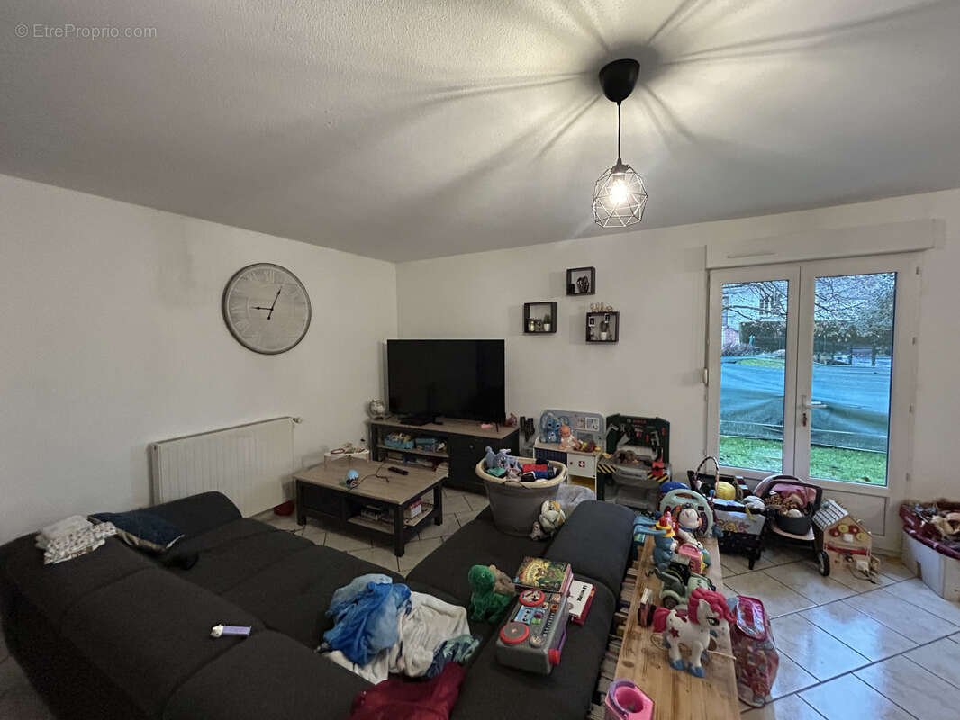 Maison à MAGNY-VERNOIS