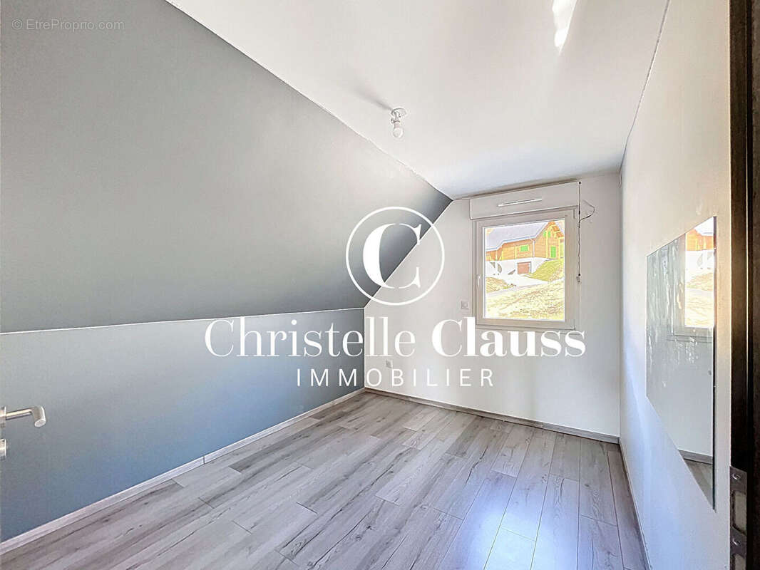 Maison contemporaine neuve - 5 pièces - 92.4 m² Willer-sur-Thur - photo 8
