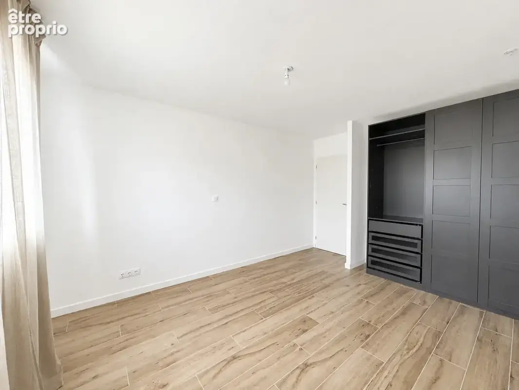Maison contemporaine de plain-pied   117 m2   4 chambres   Vue dégagée - photo 8