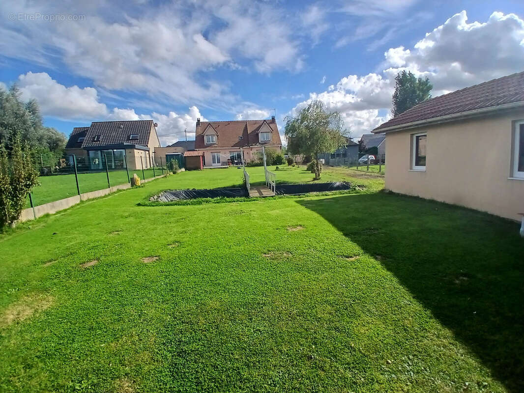 Maison à NORDAUSQUES