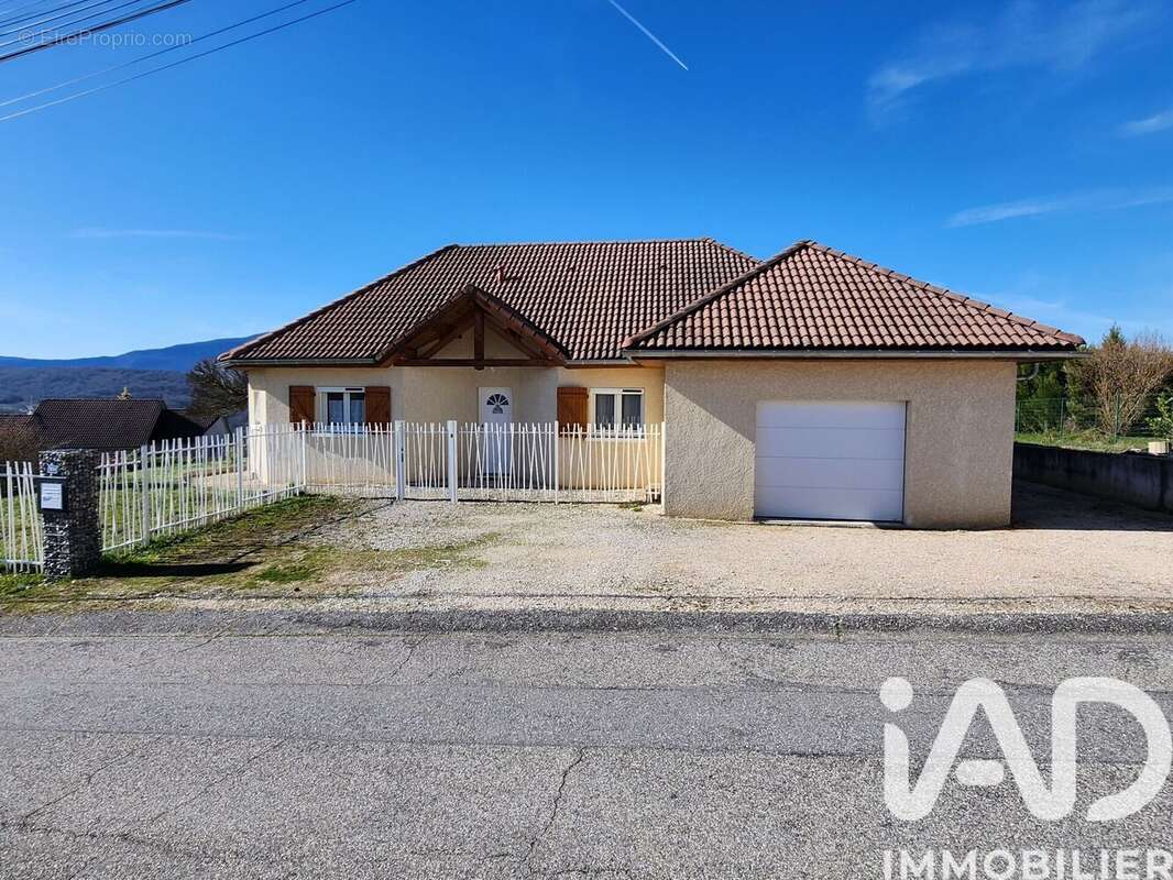 Photo 2 - Maison à BELLEY