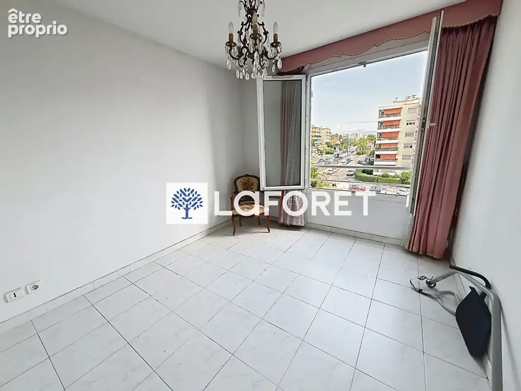 Cagnes-sur-mer  hippodrome  3 pièces 61,60 m²   terrasse  vue mer - photo 7
