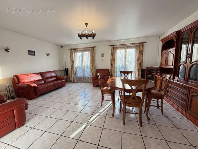 Maison à MITRY-MORY