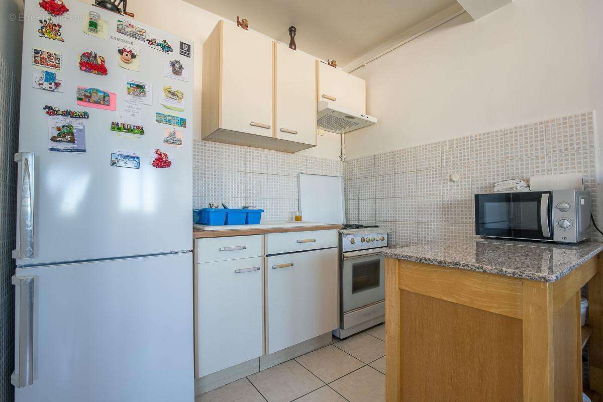 Appartement à MARSEILLE-15E