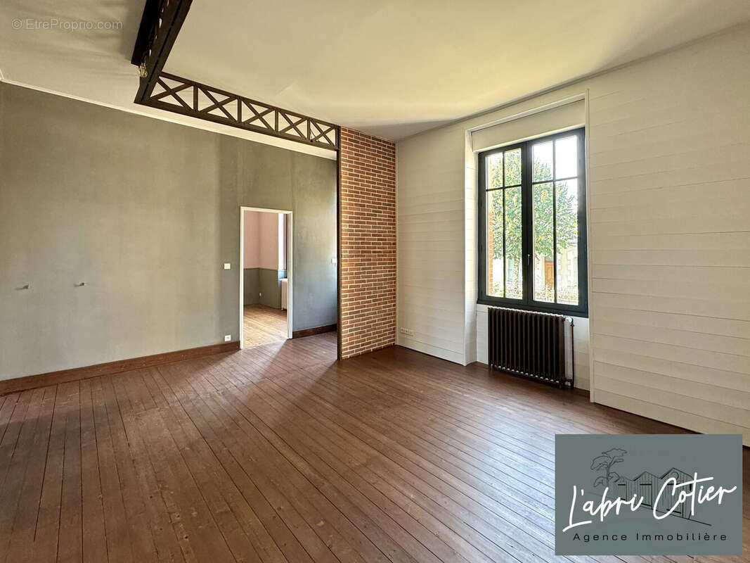Salon - Maison à CHALLANS