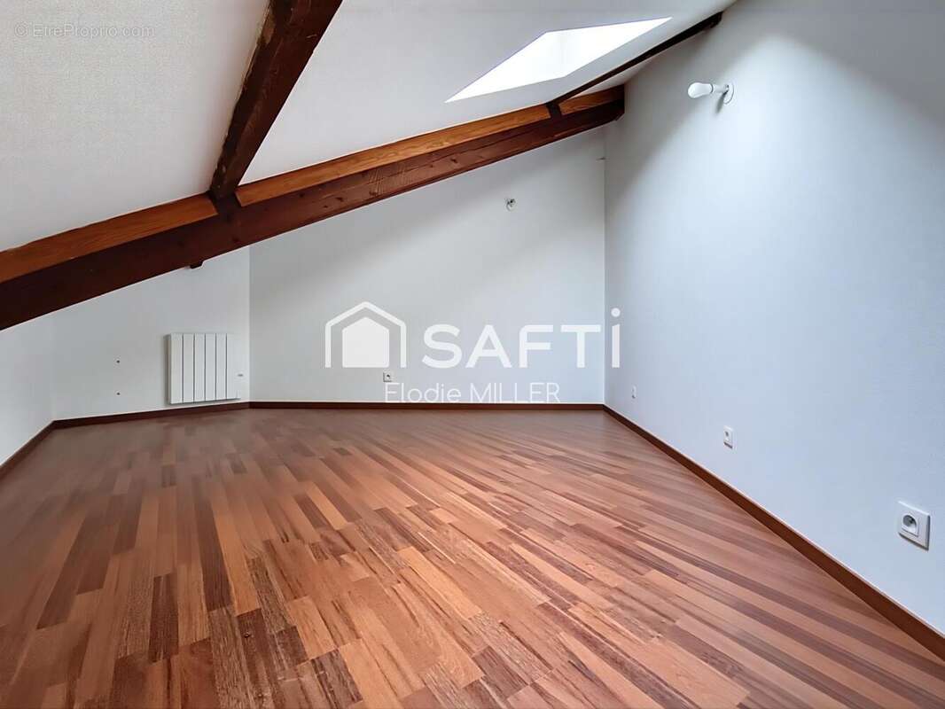 Appartement 73 m² à Vezelise  - photo 3