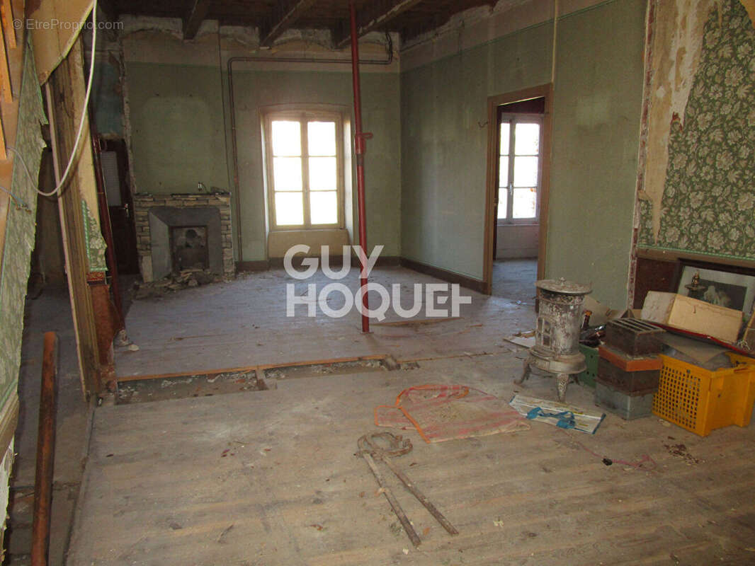 Maison à SAINT-CIRGUES