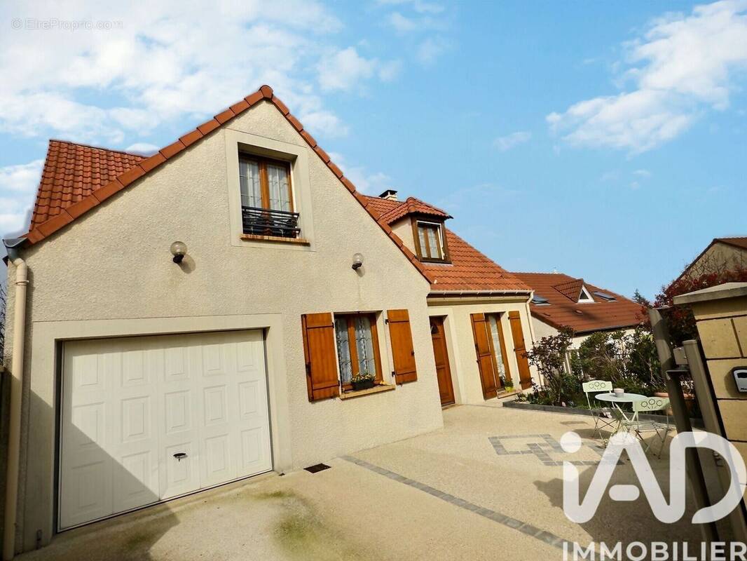 Photo 1 - Maison à LONGPONT-SUR-ORGE