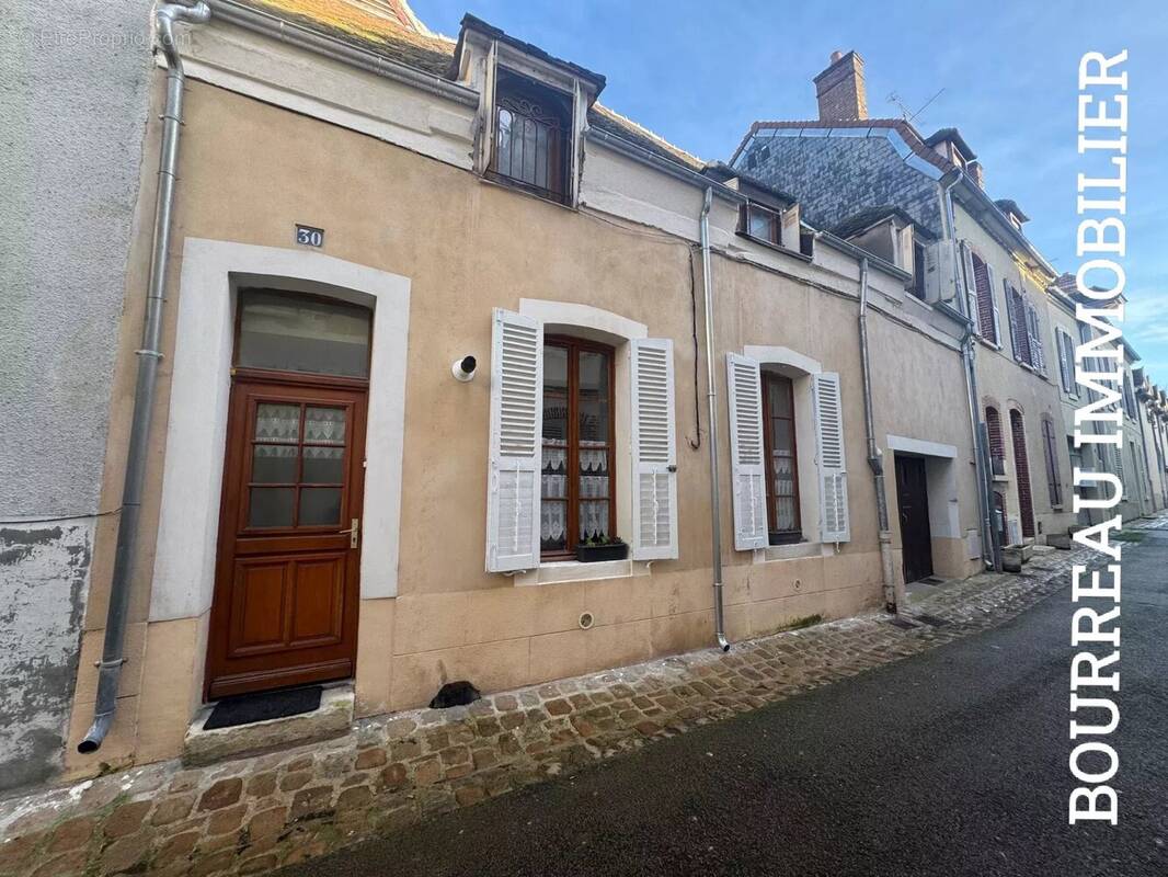 Appartement à JOIGNY