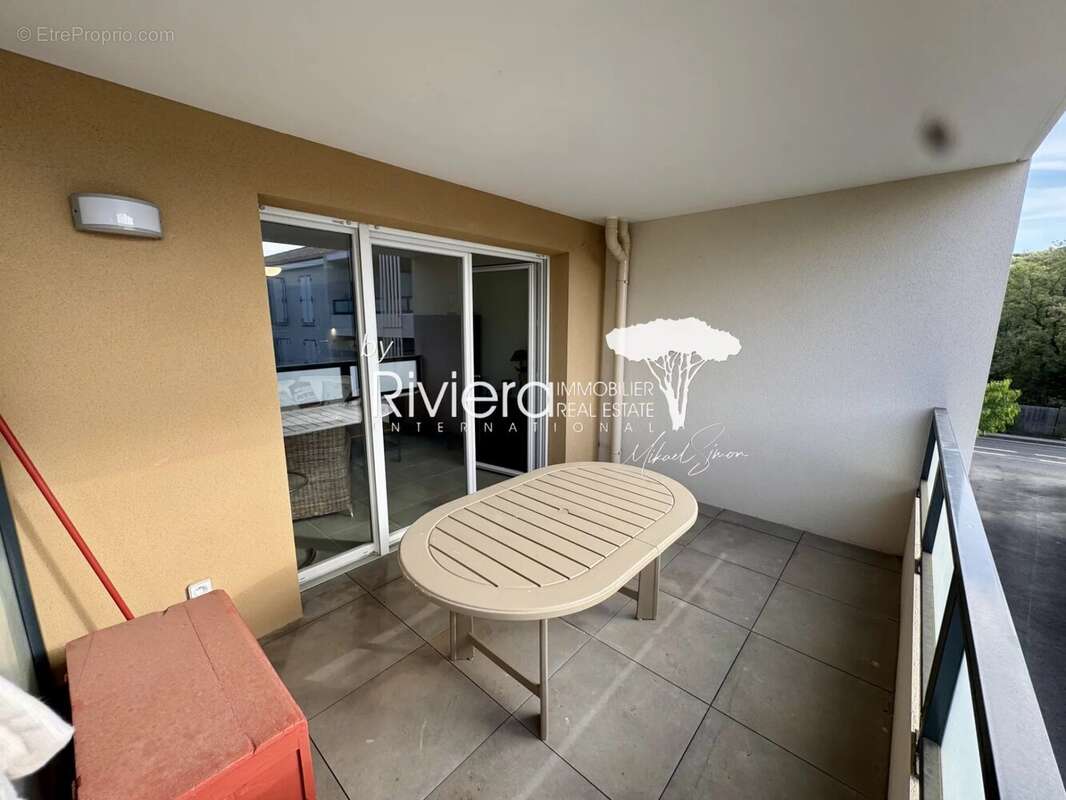 Appartement à LA CROIX-VALMER