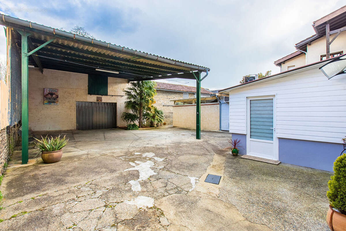 Appartement à AIRE-SUR-L'ADOUR