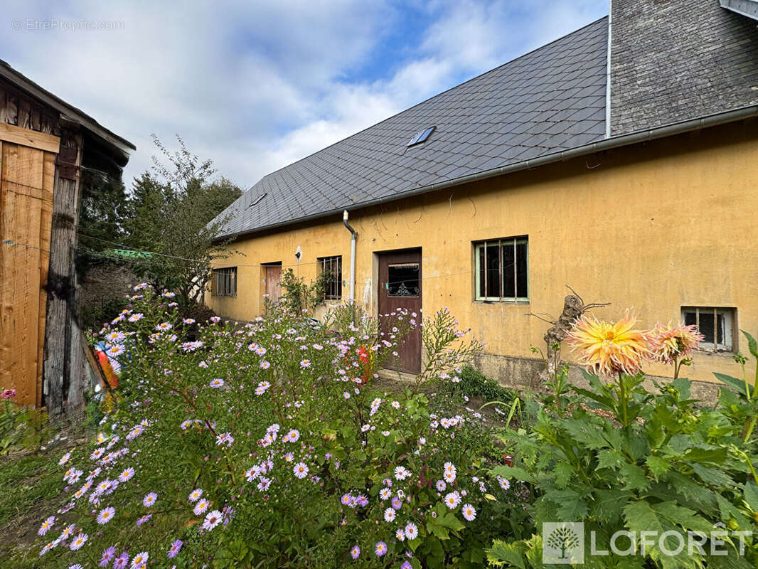 Maison à SAINT-EVROULT-NOTRE-DAME-DU-BOIS