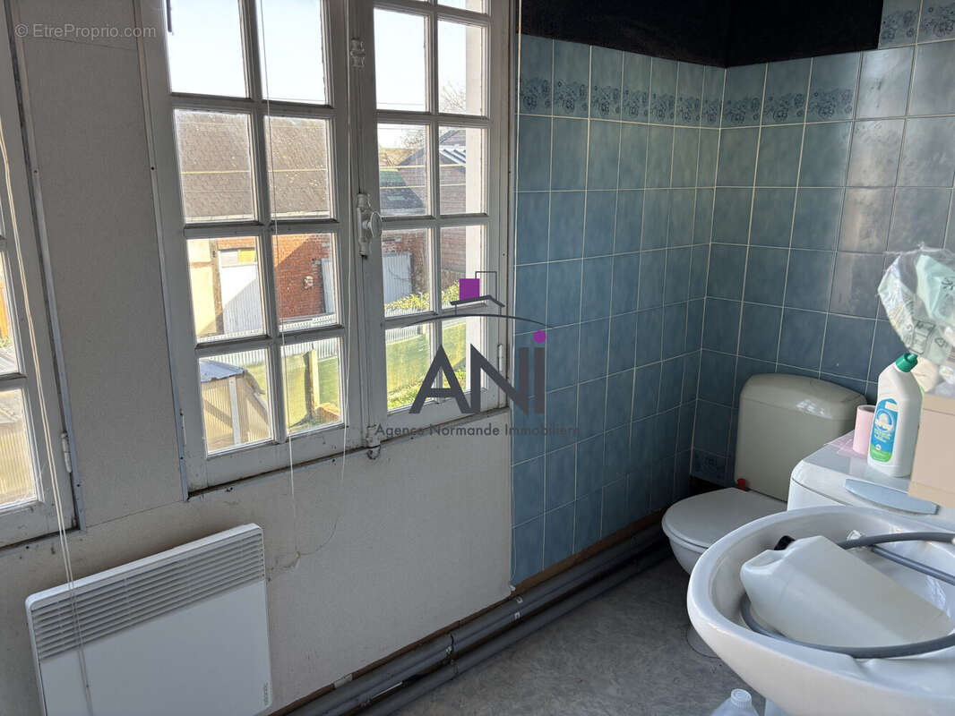 Maison à SAINT-NICOLAS-D'ALIERMONT