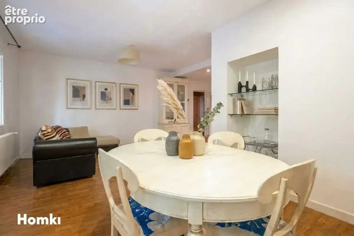Appartement T3 de 92 m² à Grenoble 38000, Rue Thiers - photo 2