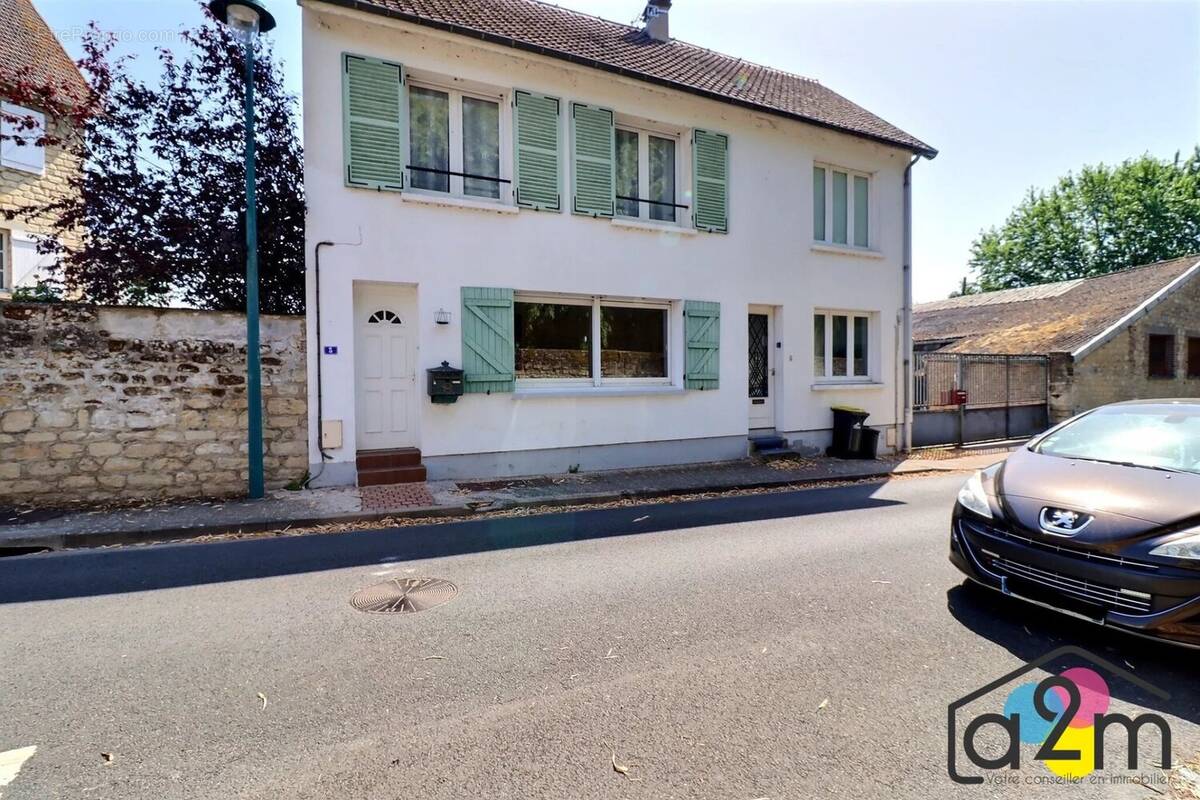 Maison à VILLERS-SOUS-SAINT-LEU