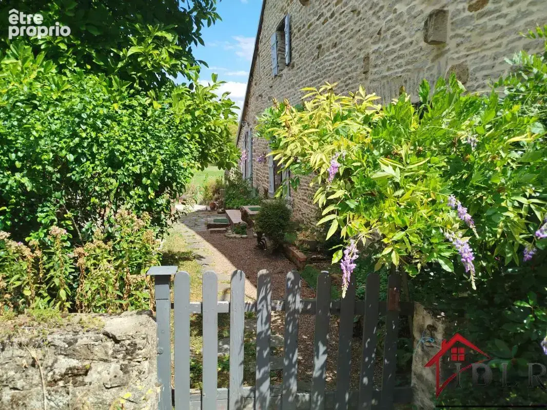Charmante maison en pierre à Chalindrey - photo 3