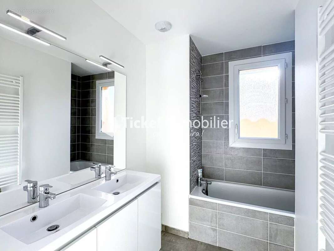 Maison à SAINT-ORENS-DE-GAMEVILLE