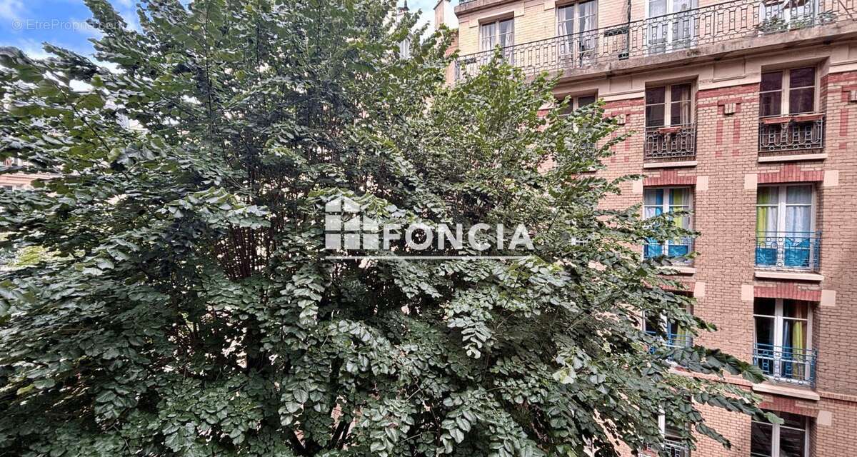 Appartement à PARIS-14E