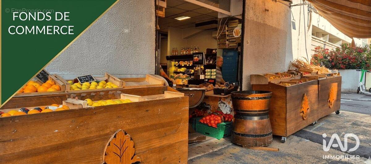 Photo 1 - Commerce à MARSEILLE-10E